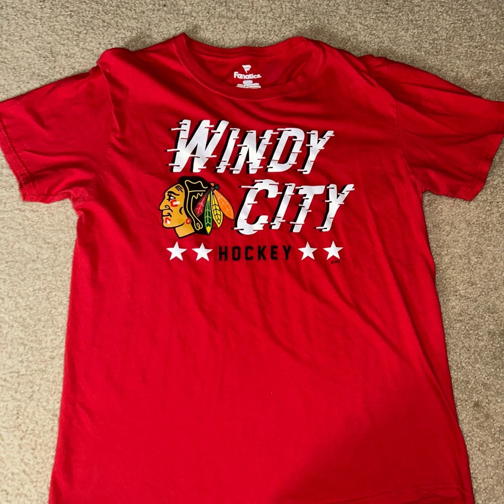 Fanatics Blackhawks Red Crew Neck T-Shirt